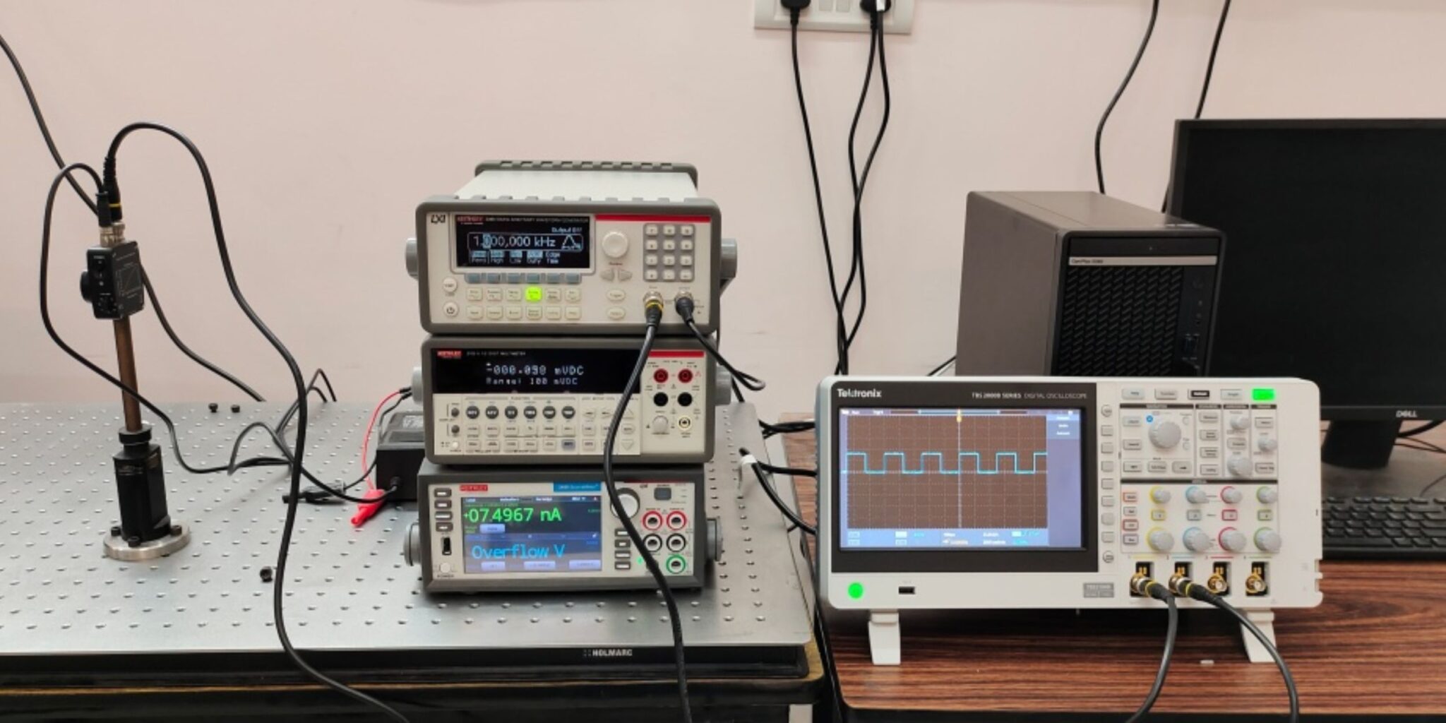 OLED device measurement 