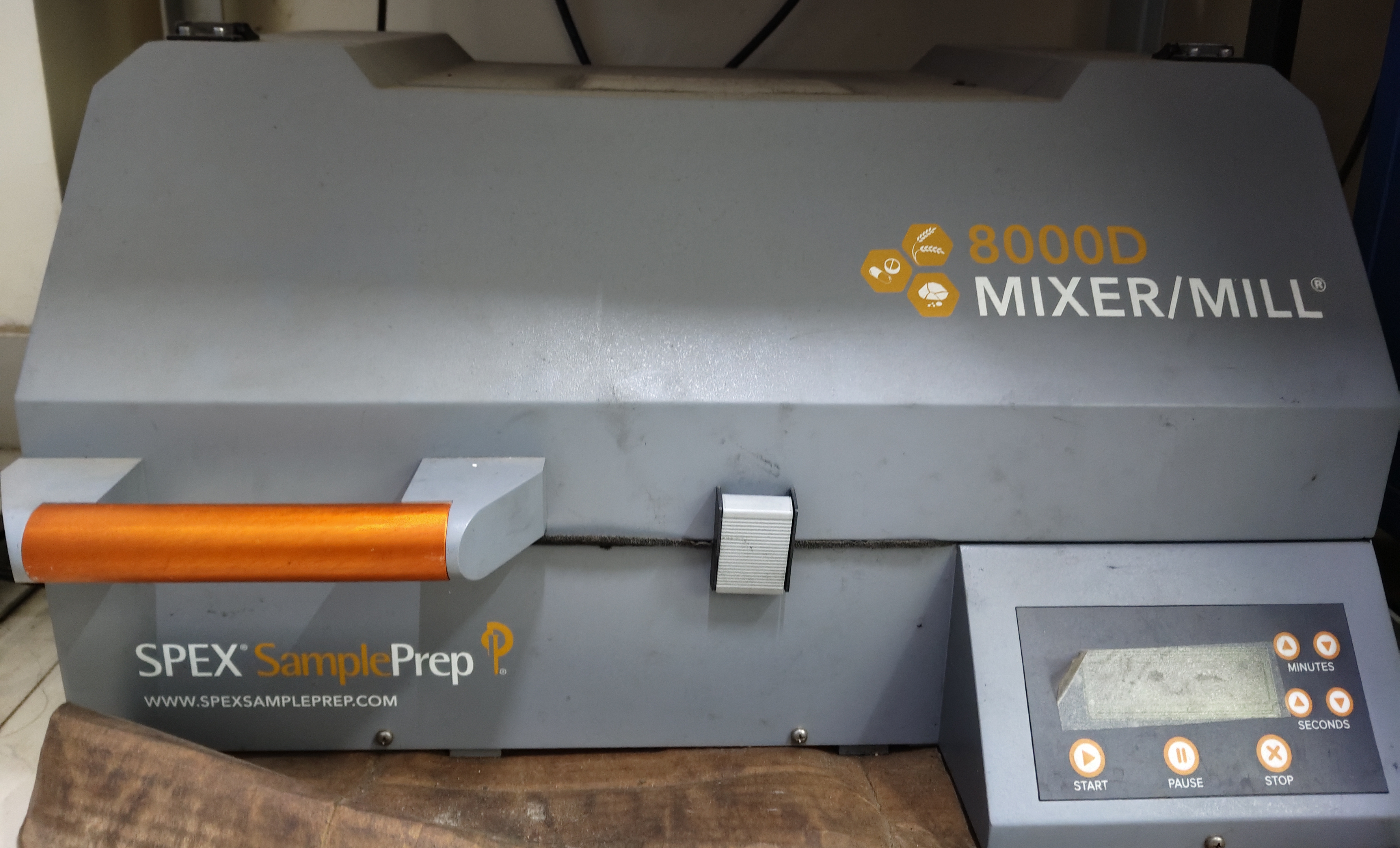 Spex Mill 8000D